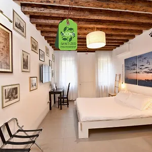 Sottopiano - Comfort In The Center Gasthof